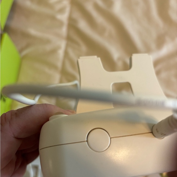 MyoLift Mini Micro-current Machine - Picture 8 of 9